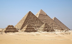 pyramids of giza